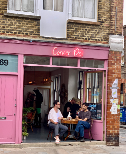 Immagine di un bar di quartiere - un esempio di mio cliente di SEO locale